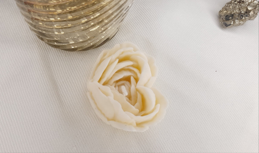 Handmade white Flower Heart Scented Candle...
